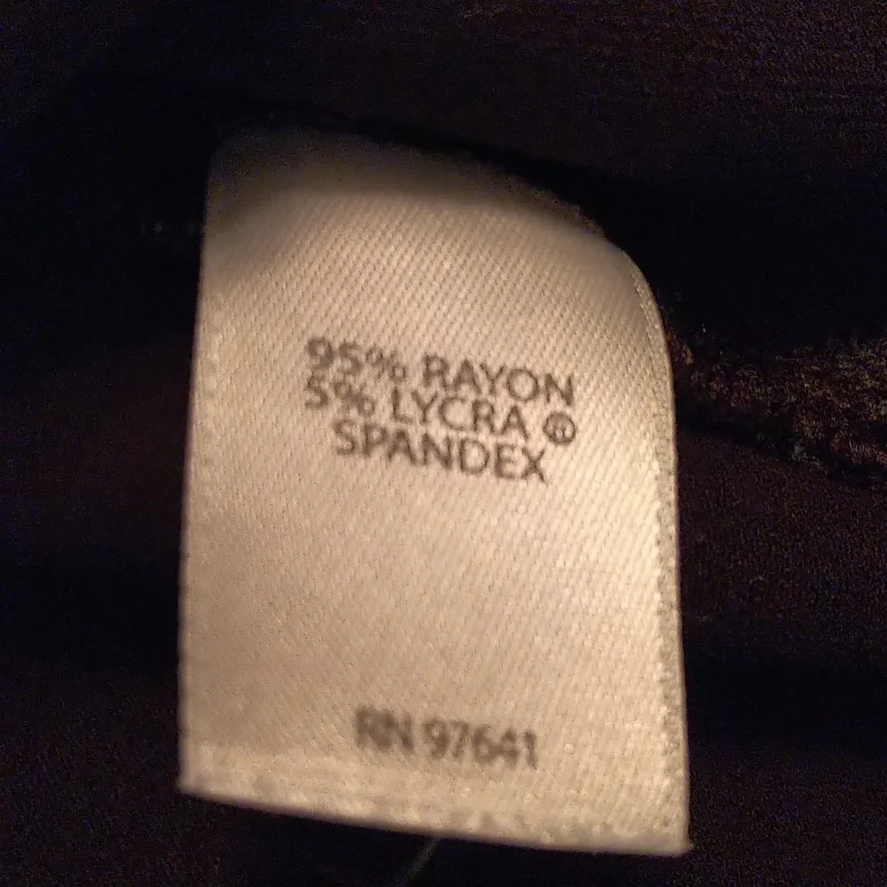 J.jill XSmall Petite Black floral Wearever swing layering tank vented side seam - Picture 8 of 8